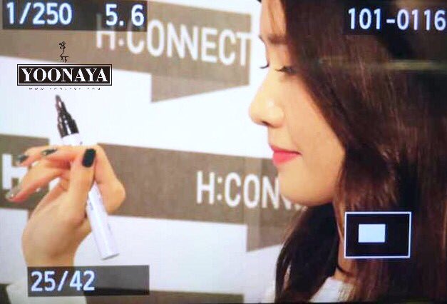 [PIC][31-10-2015]YoonA khởi hành đi Đài Loan để tham dự Fansign cho thương hiệu "H:CONNECT" vào sáng nay - Page 3 CSoucCcUEAAoPNs