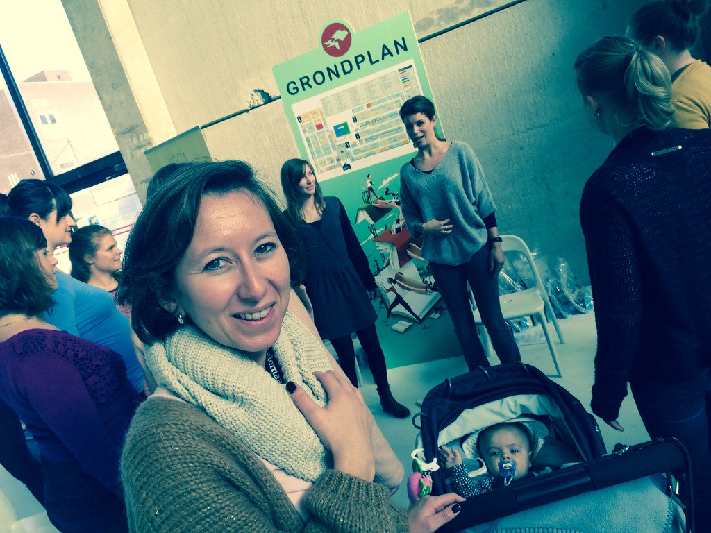 Klein beetje moe maar dankzij #yogametevy op de Mom's morning van <a href="/Lannoo/">Uitgeverij Lannoo</a> op de #bkb15 is de dag goed gestart