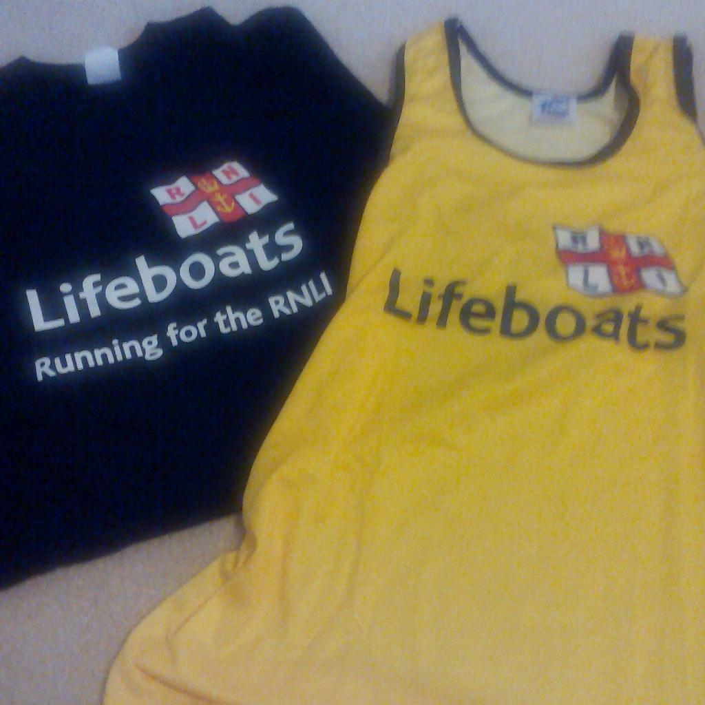 PHook2003's tweet image. New kit from @RNLI thank you #GoRunIt #running