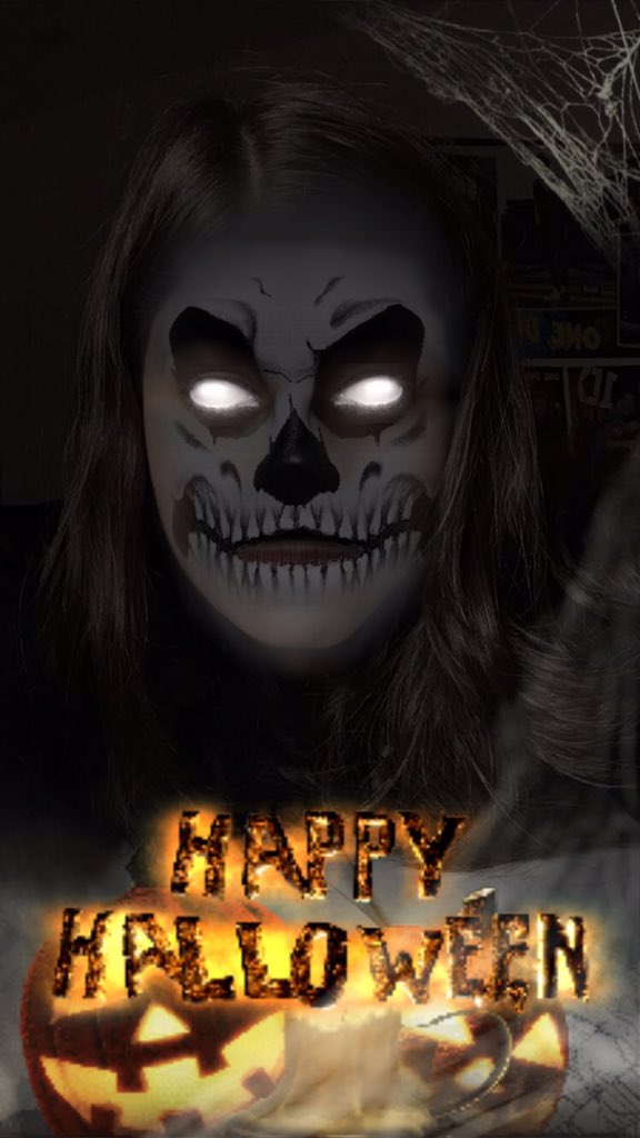 happy halloween everybody!! ☠🎃