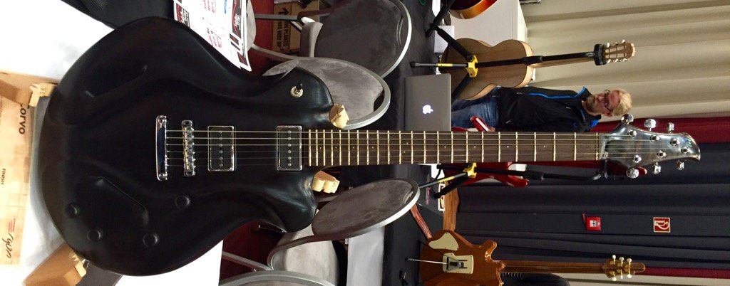 <a href="/ergonguitars/">Adriano Sergio</a> Good job!
