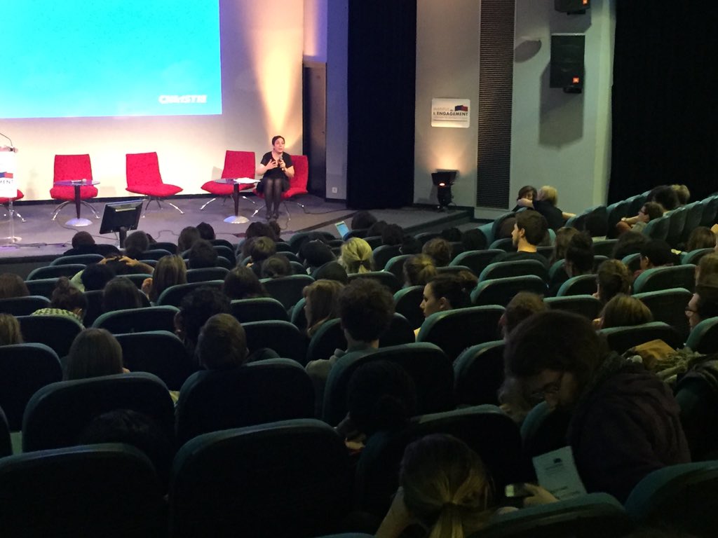i_engagement's tweet photo. Pour clôturer ce séminaire, conf de @nbellaoui:
«L'éducation populaire: un outil contre le populisme ?»
#LiveIDE2015 https://t.co/QkgkI6ZERq