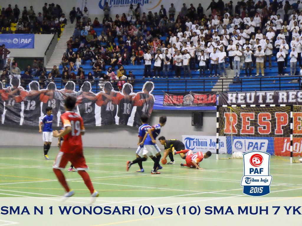 PAFProduction's tweet photo. AMAZING! SMA MUH 7 YK memborong 10 Goal malam ini.
#TJPAF2015
#SUPERNOVA
#MeledakdanBersinar
@tribunjogja https://t.co/1Tz9PHoOgw