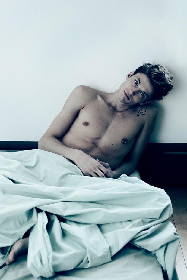 perryyxxn's tweet image. ฮาโลวีนทั้งที มานอนห้องพี่ จะพาเล่นผีผ้าห่ม 😝😝😝 55555555555555555