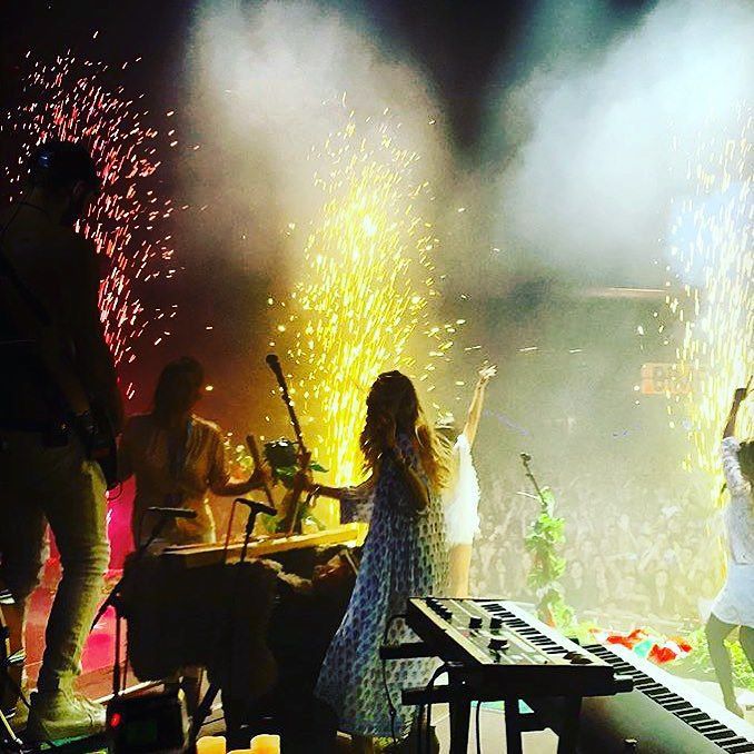 crystalfighters's tweet photo. ❤️❤️ Bilbao ❤️❤️ https://t.co/HfrFNZTqZ7 https://t.co/mhI5fyzV0O