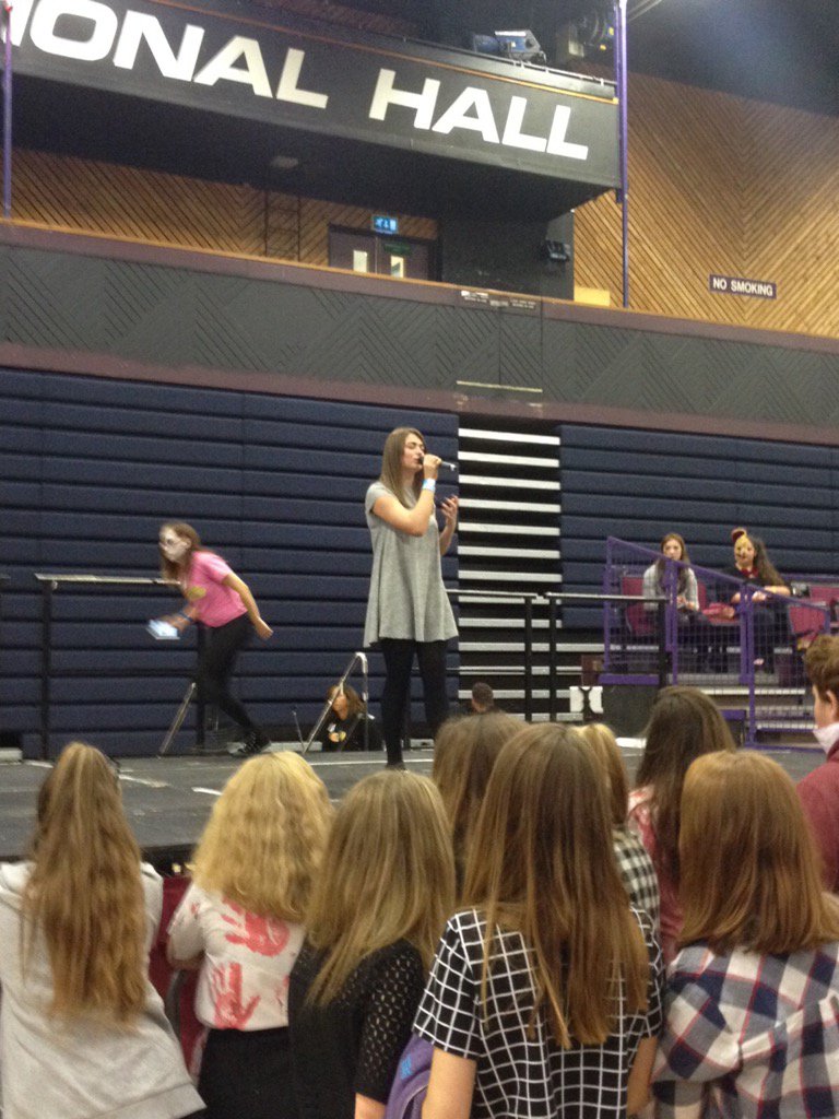 char_amb's tweet photo. Singing at @SoccerSix #dunknfunk https://t.co/vgOpUpFiH1