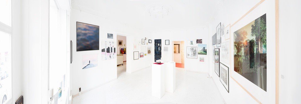 6. Benefiz Kunstauktion Telefonseelsorge Berlin. Vorbesichtigung heute bis 20 Uhr! - artatberlin.com/vorbesichtigun…