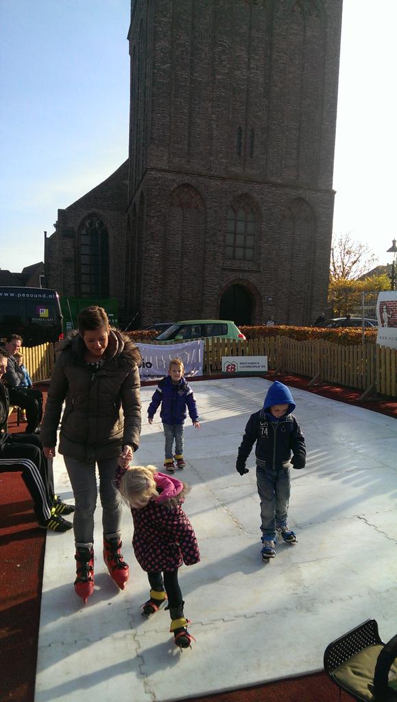 Bazaar De Lier tweet media