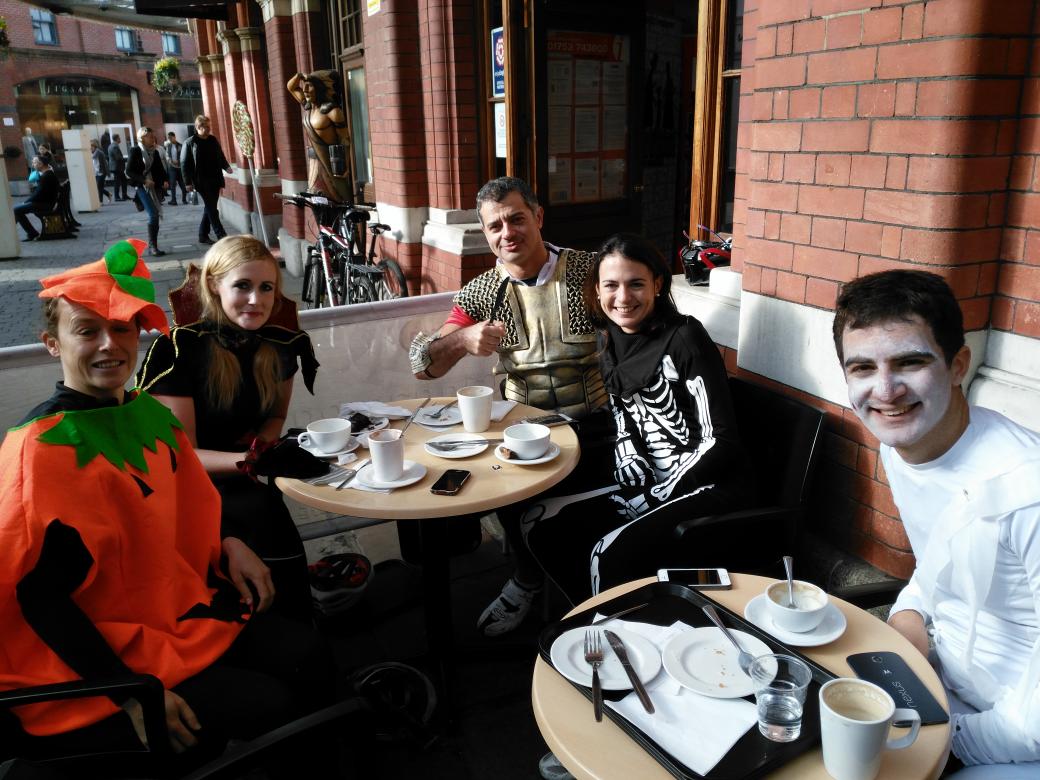 Halloween bike ride with <a href="/premiertri/">Premier Tri</a> @lozmoz2009 <a href="/SarahJMartin605/">得球官方|飞博体育|博天堂918|快三|亿兆</a> <a href="/HelenOxley2/">Helen Oxley</a> #cycling #halloweenfun