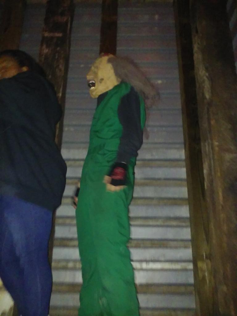 Steven2689's tweet photo. #ScreamAcres #HappyHalloween https://t.co/2mks7V5XkM