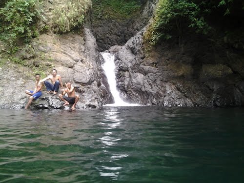 yogha_budi's tweet photo. Dan ini curug karang,masih sama di kec.rembang,kab.purbalingga. https://t.co/KzMGmKajpu