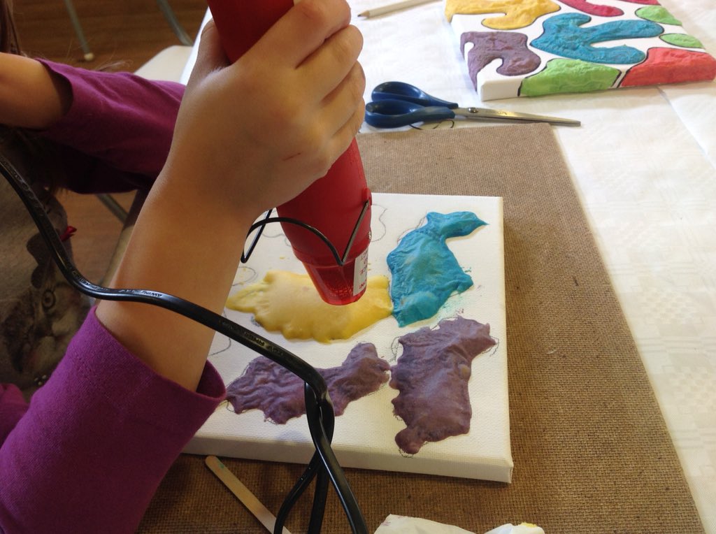 Ilja_van_Seters's tweet photo. 3D DOEDAG is gestart!!! Tot vier uur vanmiddag creativieve activiteiten op de Cardanuslaan 21a in Doorwerth https://t.co/ausnrSrLnT