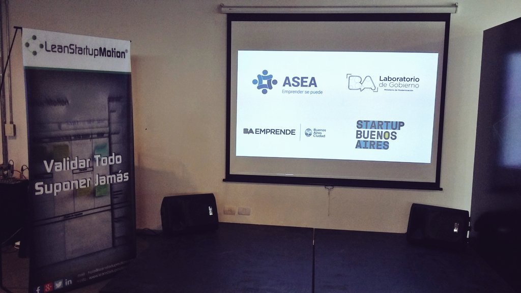 lean_motion's tweet photo. Todo listo para recibir a los participantes, último dia !! #LSMBA Super desayuno. https://t.co/cJsjtMuWsG
