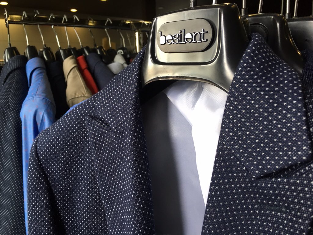 100asas_'s tweet photo. Besilent ยฎ
#besilent #Italia #InLove #showroom #man #fashion #fashionlovers #work #fashion #dualtrend https://t.co/gS4jcwlR3p