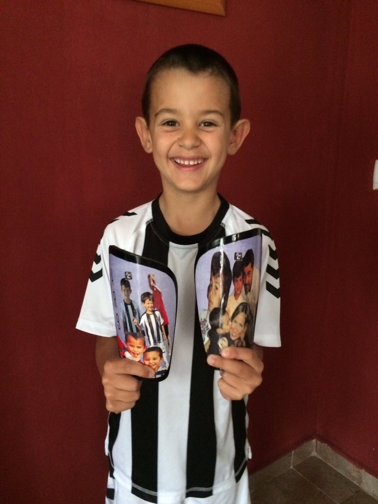 futbol_carbon's tweet photo. #AlvaroRojas jugador #Prebejamin @CDBadajoz ya está protegido por @futbol_carbon gracias @german19rojas abrazo crack https://t.co/Ok2RWfu4LT