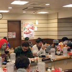 ハロウィン当日の牛丼松屋の様子がすさまじい!