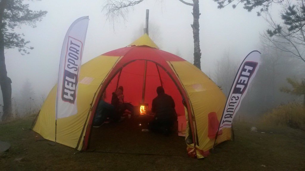 Tommel opp for ekspedisjonsfestival i Nordmarka og Limited edition dome! 😁 #Helsport