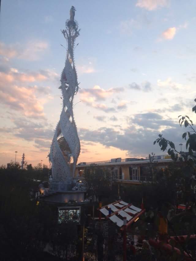 visit_lazio's tweet photo. Oggi ultimo giorno di #Expo2015, sono stati 6 mesi entusiasmanti... un grande successo grazie a voi! https://t.co/OBnPin2iyR