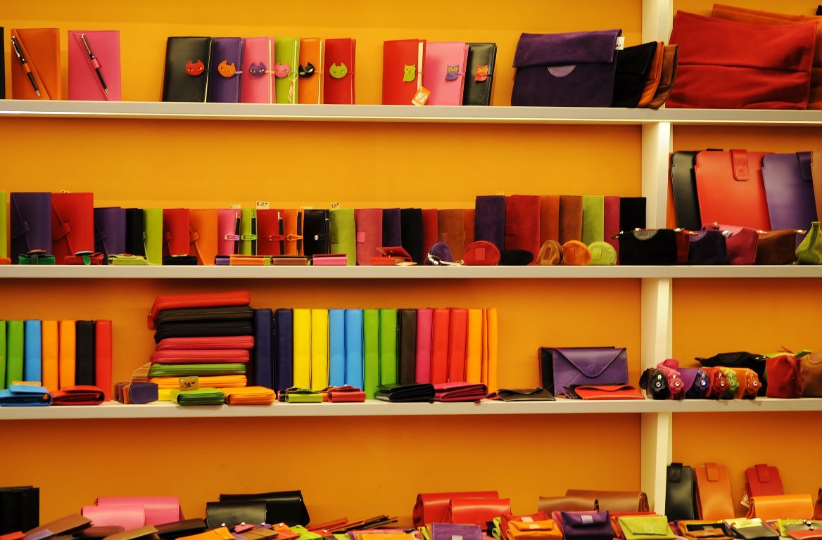 Are you starting your own online business? Request some advices with #QuestioningSaturday