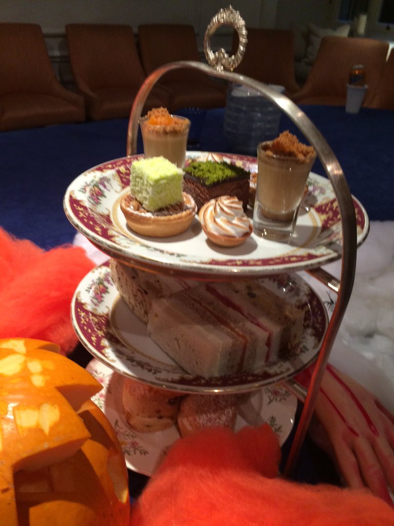 nigelmendham's tweet photo. 'Trick or treat' afternoon tea @dukes London #treat yourself https://t.co/vbLPGqYDK8