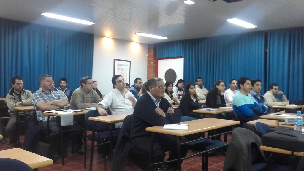 ncenderelli's tweet photo. @APTITUD_SF junto a @Tecpetrol cerrando el Curso de Perfeccionamiento en Geología y Perforación https://t.co/B9Iq4vqzHD