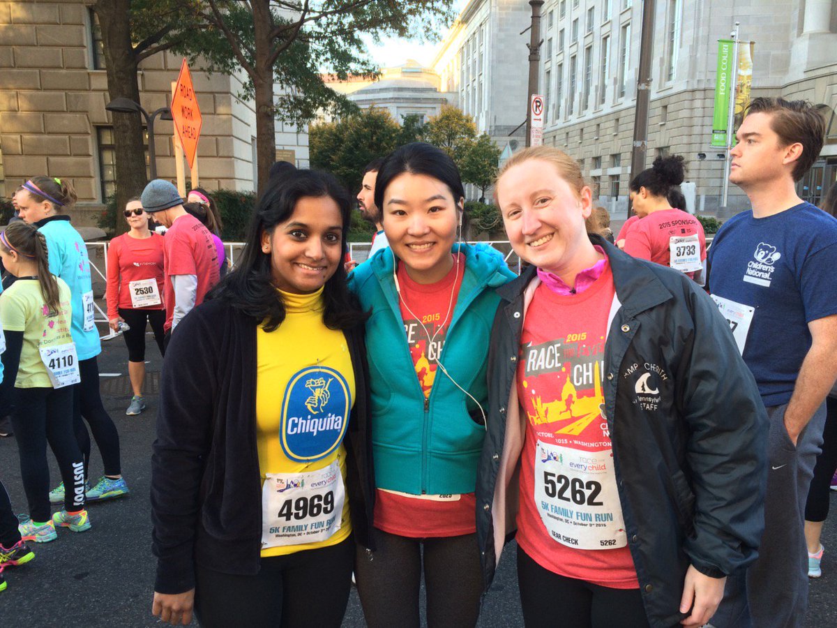 ChiqPDeSousa's tweet photo. Excited for my 3rd #RaceForEveryChild with some great running buddies @BearResident #PostCallRun https://t.co/CqWr2SCcwa