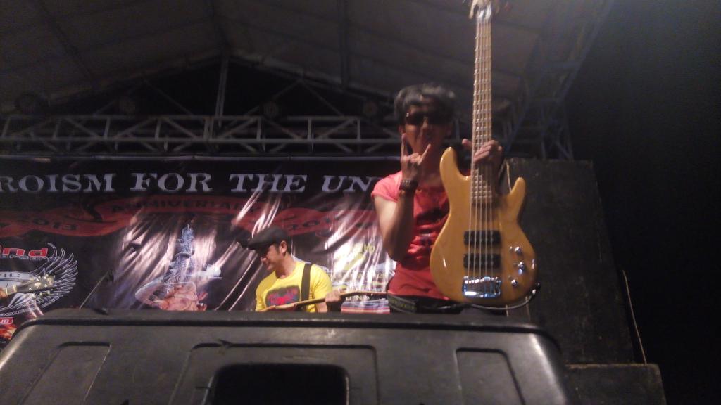 YouAndMe_Rock's tweet photo. Good audience, Good Sound &amp; Good event  thx u @AstraHondaCare @HONDA_JATIM @KopikoCandyID https://t.co/eUi1ziFWLp