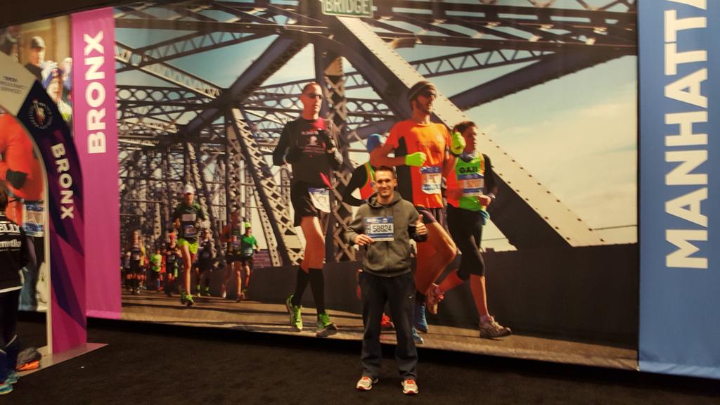 jnk883's tweet photo. What a difference 3 years make #TCSNYCMarathon #2015v2012 #StormSandy https://t.co/6Om4BgTOY9