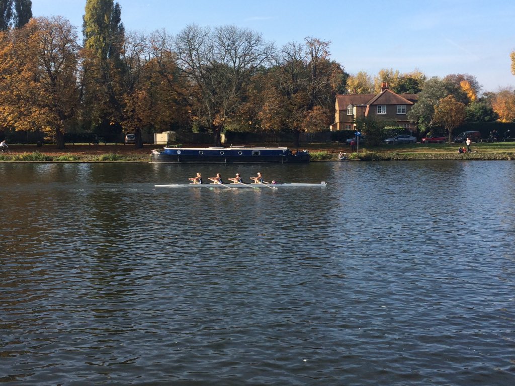 Slatesfamily's tweet photo. @SHSBlades @AnnHaydonSHS @SHSboatclub @SHSSports  great performance from the J15s on a beautiful day https://t.co/vvl12EjoGi