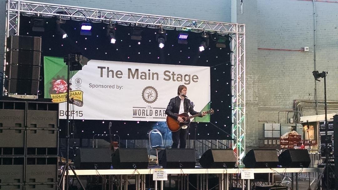 BrumBeerFest's tweet photo. Quick! Andy Bennett from Ocean Colour Scene is performing now on the @WorldBar_RWB Stage #BBCF15 https://t.co/BgAzMpO9D9