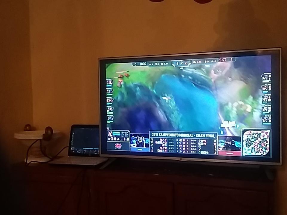 rodokols's tweet photo. Empieza el #LOLWorldfinal VAMOS #SKTWIN https://t.co/WtbzlTw50j