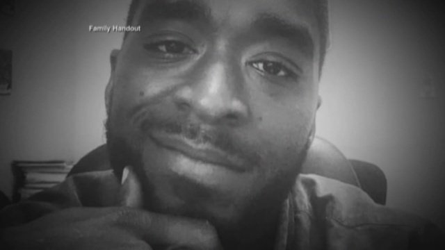 Corey Jones to be laid to rest today at noon bit.ly/1NfJ2Yd?utm_me… https://t.co/vk3DOwnqVm