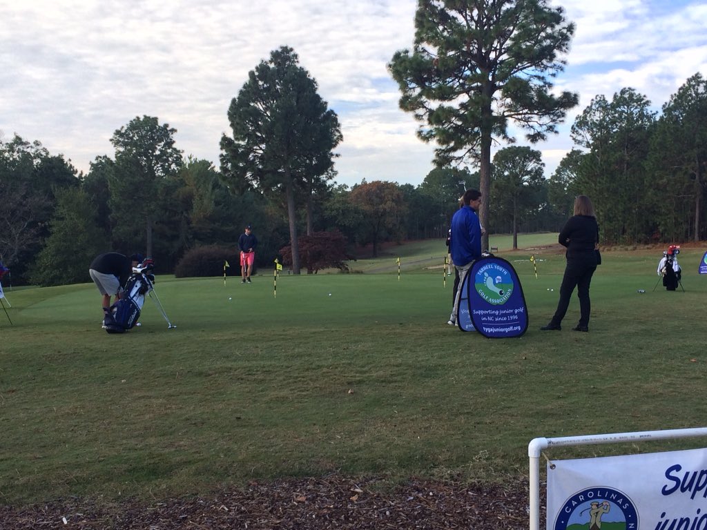 TYGAgolf's tweet photo. 45 degrees is shorts weather when you are a junior golfer. #tygateam https://t.co/S9AdCmK0LI