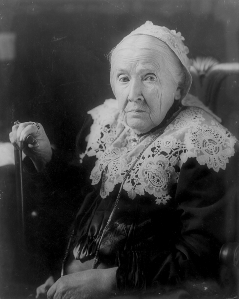 womenshistory's tweet photo. #DYK suffragist Julia Ward Howe wrote the “Battle Hymn of the Republic” #crusade4thevote #womenshsitory https://t.co/ydlaznm5UJ