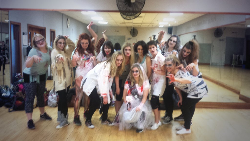 JadeCheerCo's tweet photo. @KatyArbs How spookily amazing do Carmel's hens look?!  #Thriller #manchester #henparty @CheerleadingCo https://t.co/G9KmzRU5qX