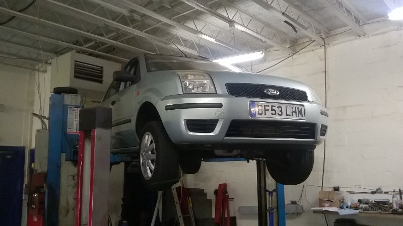 absolute_car's tweet photo. Jobs from last week. Ford fusion, Renault Meganne, Vauxhall antara all gearbox rebuilds and civic in for welding. https://t.co/xLB4BfdklR