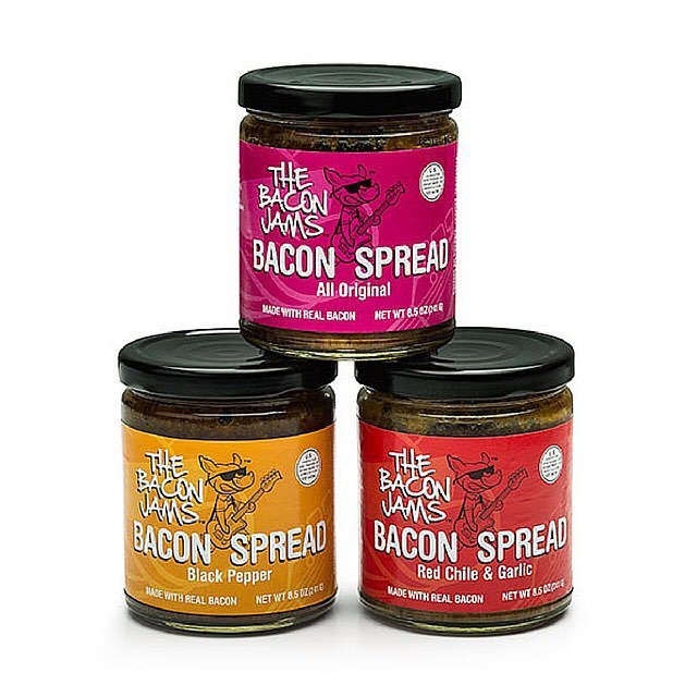 RadGuyCom's tweet image. Bacon Jelly. This just works on so many delicious levels. #makinbacon #bacon #ilovebacon #… ift.tt/1GDT0BF