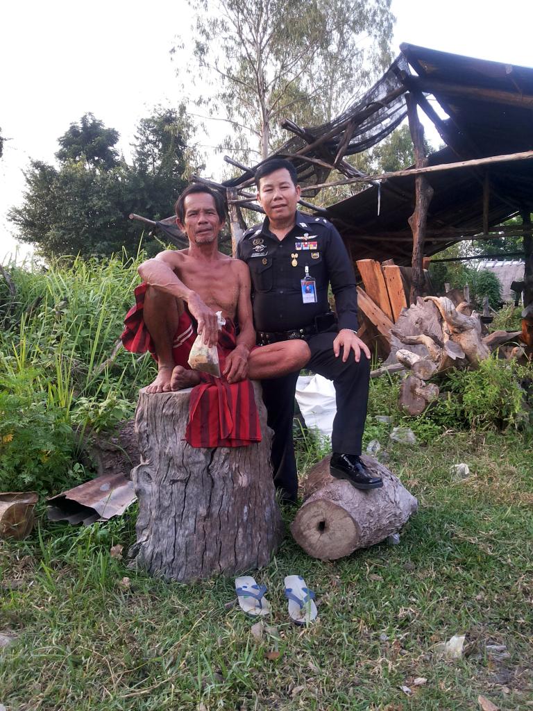 paun255y's tweet photo. @ning_saisawan @DrRak @tri333 @TV24Official @TNEWSTV @Thairath_News ครูรินทร์ สิงห์อินทนิล ศิษย์จาปวณ #ตำรวจสระแก้ว https://t.co/hgT6m1fXUv