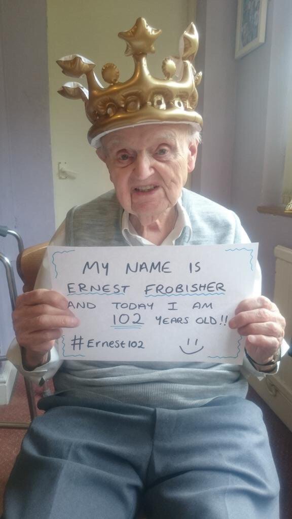 RAF War Hero Ernest is 102 years old today! Retweet for #Ernest102 - what a legend 
🇬🇧 Happy Birthday Ernest 🇬🇧