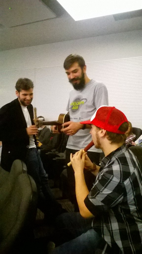 BaalEvan's tweet photo. To be a #GameDev you need to know how to create music @Sosowski #stg2015 #stg2k15 #microsoft https://t.co/6MUckGi3NA