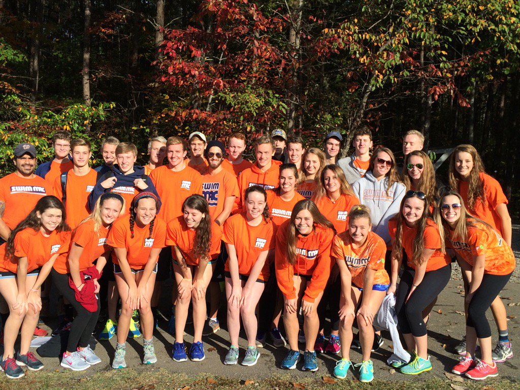 chriswtennis11's tweet photo. @swimmacc starting to hike. @JulioJzarate #swimmacsaturday https://t.co/z58FfWHdtH