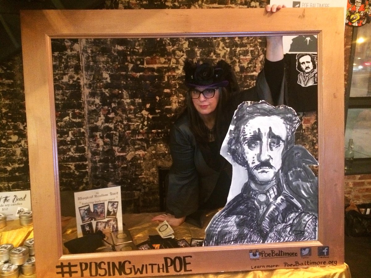 CherylFairPhoto's tweet photo. #posingwithpoe last night @creativalliance https://t.co/BKk0dmUQGT