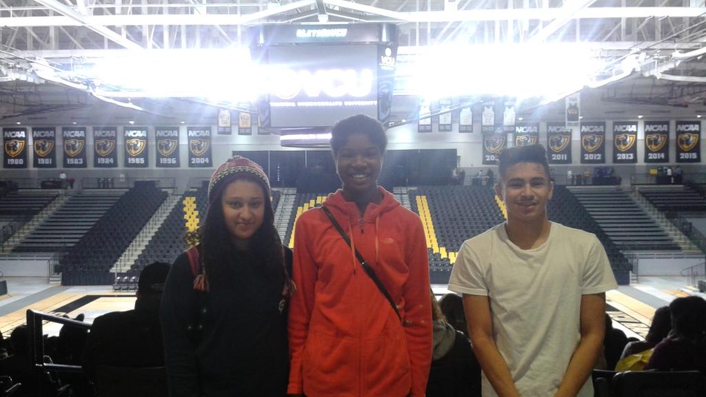 Worldly_C's tweet photo. @TCWTitans seniors exploring options @ #VCUOpenHouse. Getting infomational treats, not tricked @VCU this Halloween! https://t.co/IP2It3f1oM