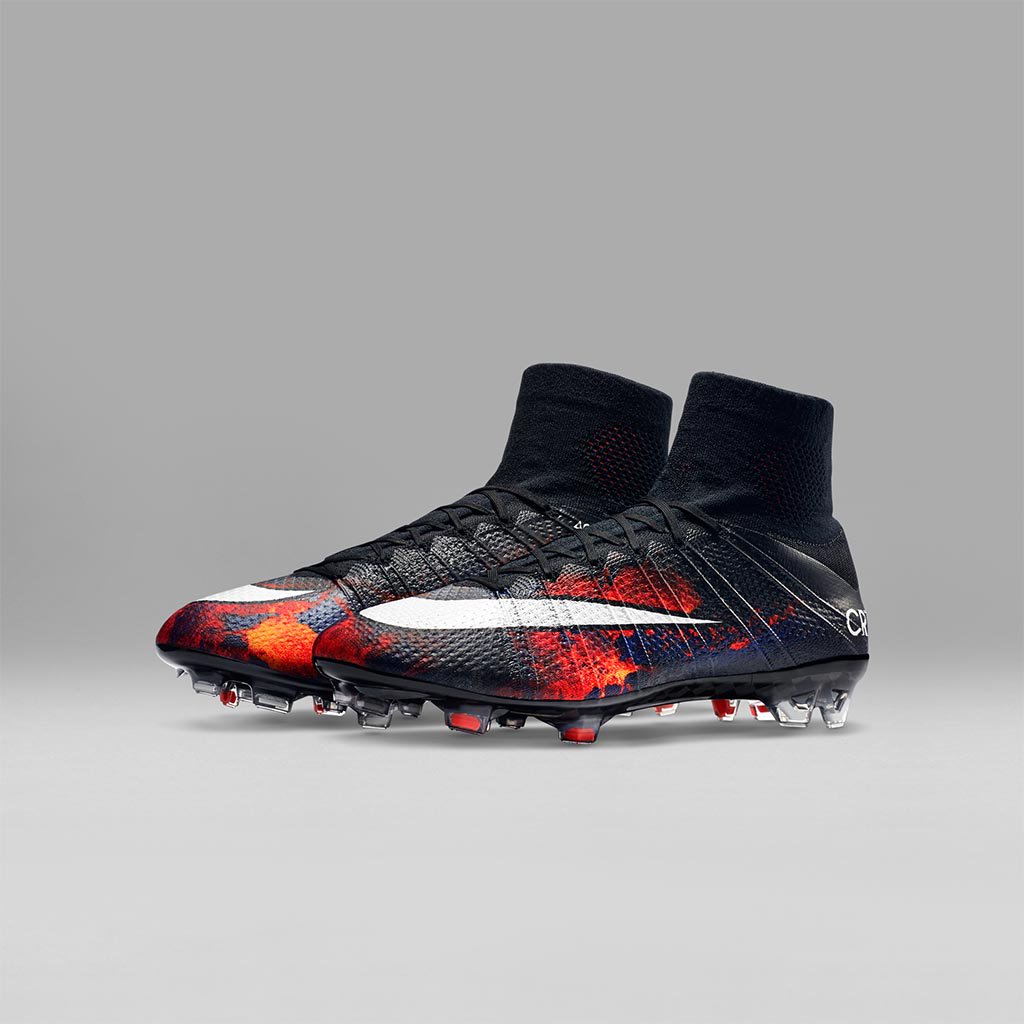nikestore's tweet photo. Savage by name. Savage by nature. The @Cristiano #Mercurial CR7 Savage Beauty https://t.co/ITx2Qmi6pC https://t.co/tTr1FE80dn