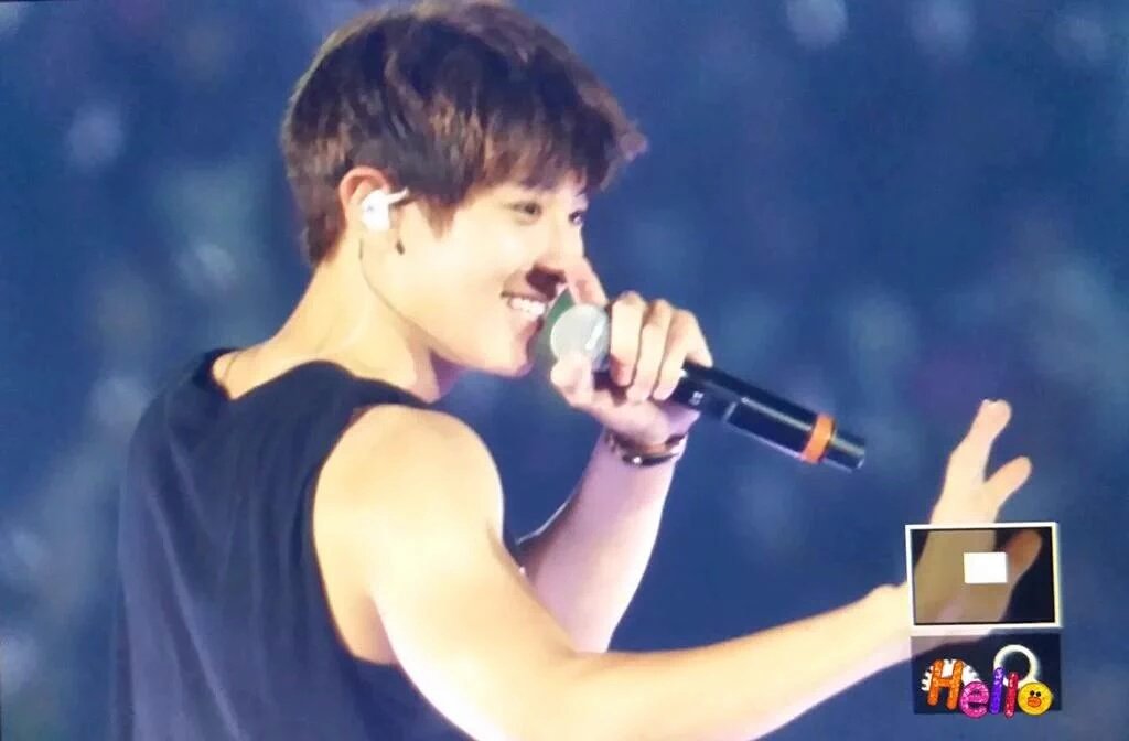 EXOWORLDINA's tweet photo. [PREVIEW] 151031 #EXOLUXIONINFUKUOKA DAY 1 - CHANYEOL  ©bunblycherry, grinnin'boy, hellopuppy https://t.co/bJNbXyBbrV