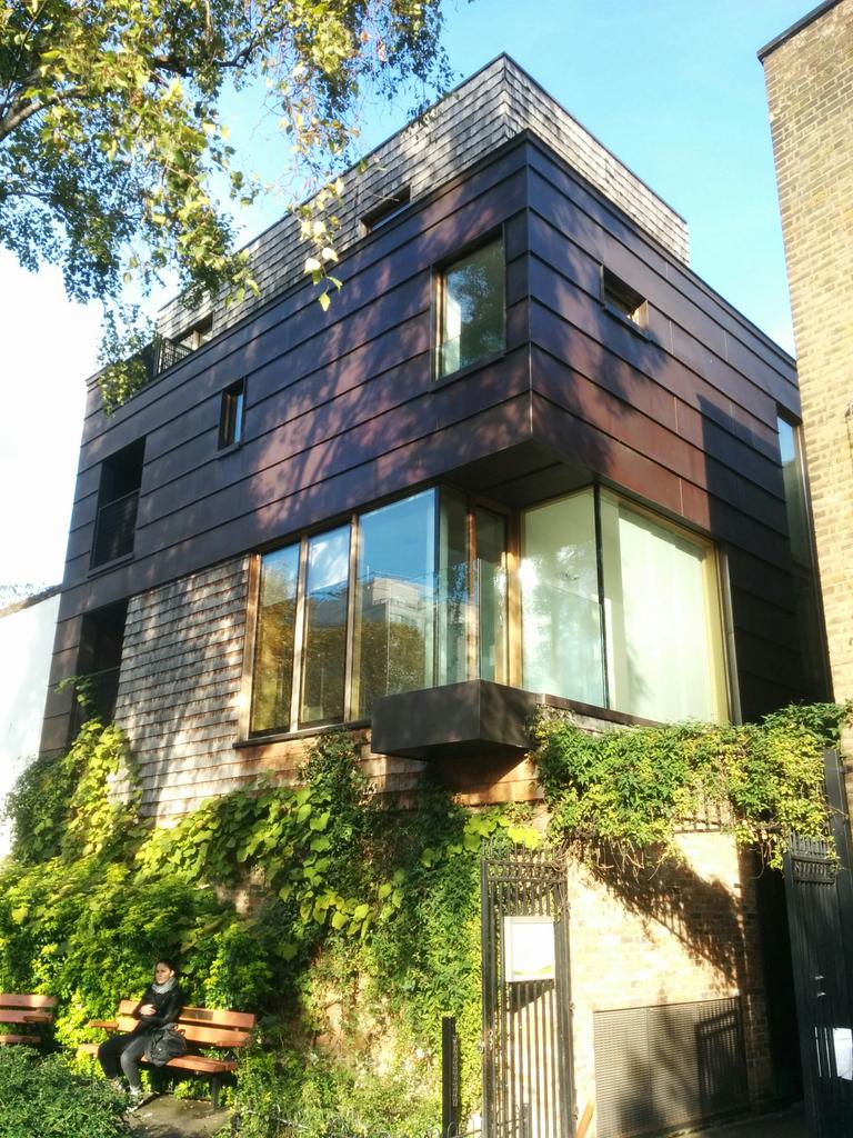 tommypartridge's tweet photo. PO whitecross street project still looking gooood @orangepith https://t.co/XT3yj21LrZ