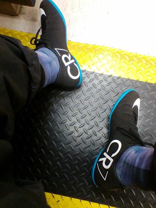 biggs717o's tweet photo. Let today be a better day #mikemanes #mikemane #vtroway #nike #teamvtro #kotd #1.5 https://t.co/QlAUI0iIt5