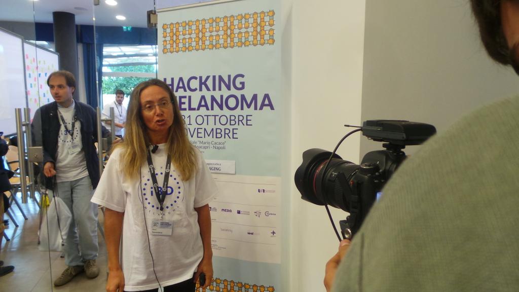 I3dApp's tweet photo. Innovazione&amp;salute, chiediamo ai nostri partecipanti cosa ne pensano. #hackingmelanoma #melanoma #innovazione https://t.co/09DocDm8A1
