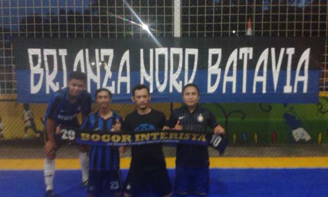 PuncakInterista's tweet photo. Grazzi @BrianzaNord udh mau mampir buat maen futsal #ForzaInter #KarenaInterKitaMenjadiSaudara https://t.co/wvYzC42i8e