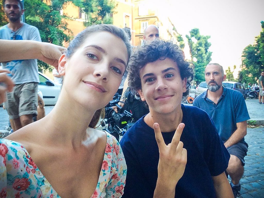 unch4ined69's tweet photo. @clarialonso_  mi hai fatto venire la nostalgia!!!! #LontanaDaMe #ClariAlonsoMirkoTrovato https://t.co/d0nHWjfmwZ